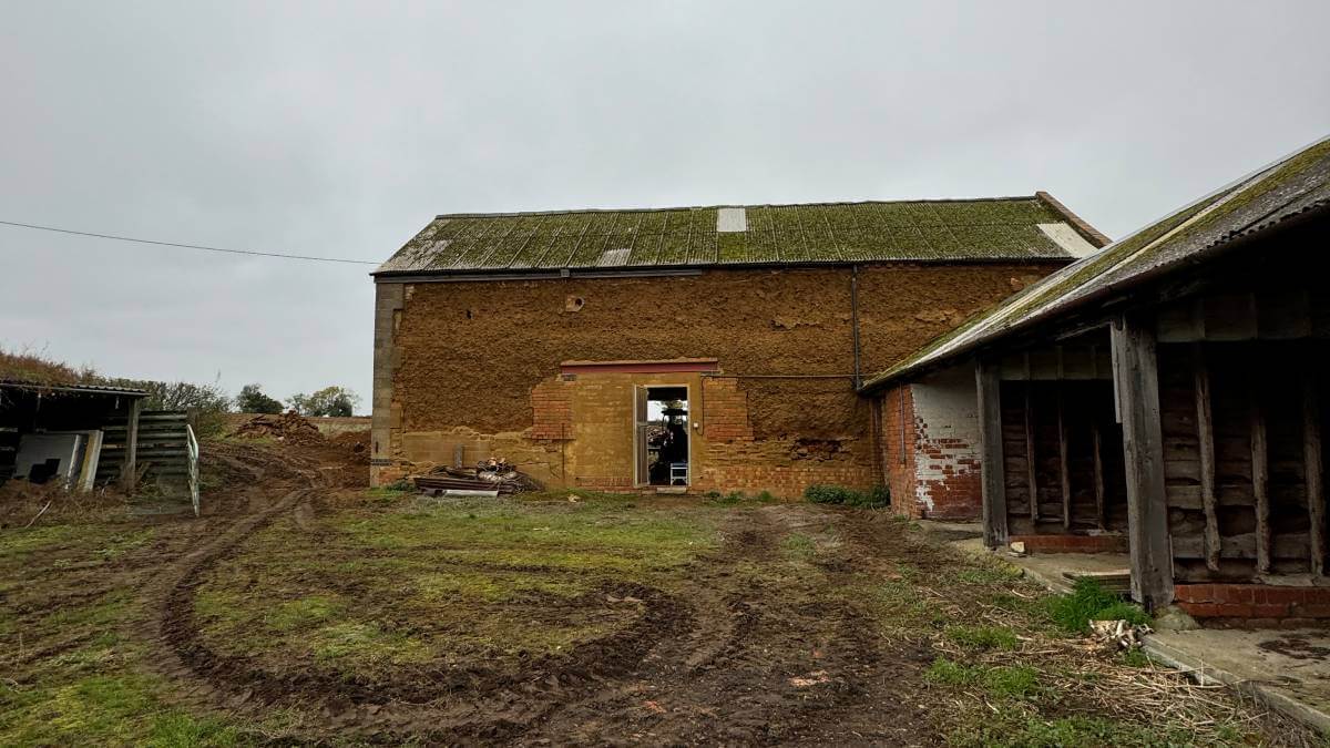 Conduit Barn land